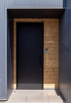 住宅のドア